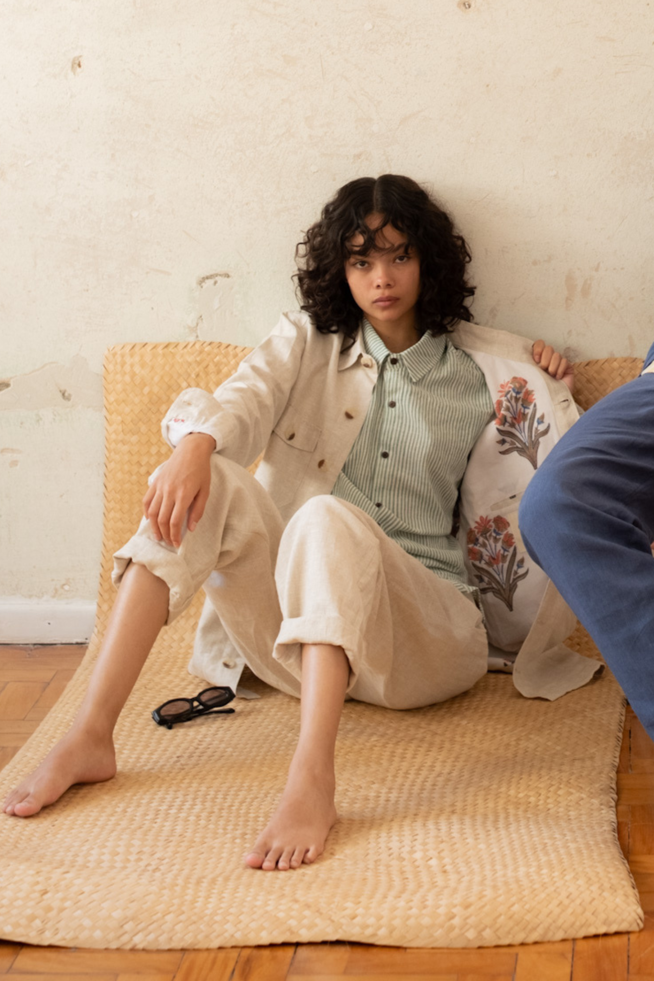jiva linen jacket in beige