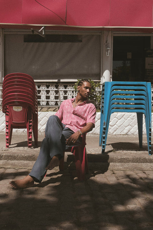 vivid hand-woven short sleeve shirt in light red
